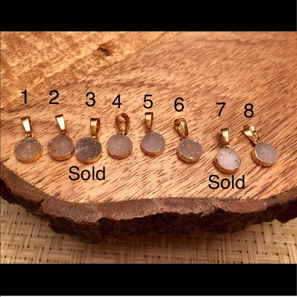 CUSTOM PICK aBeautiful Druzy Necklace - Picture 5 of 8